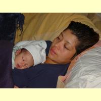 08302001-momAndChildWHat_thumb.jpg 6.2K